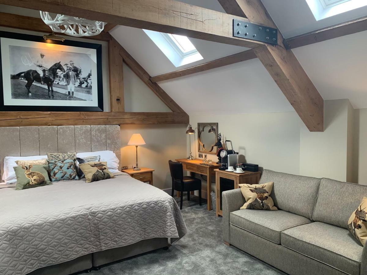 The Wheatsheaf Hotel, ساندباك المظهر الخارجي الصورة The Old Post Office, Wye Valley
